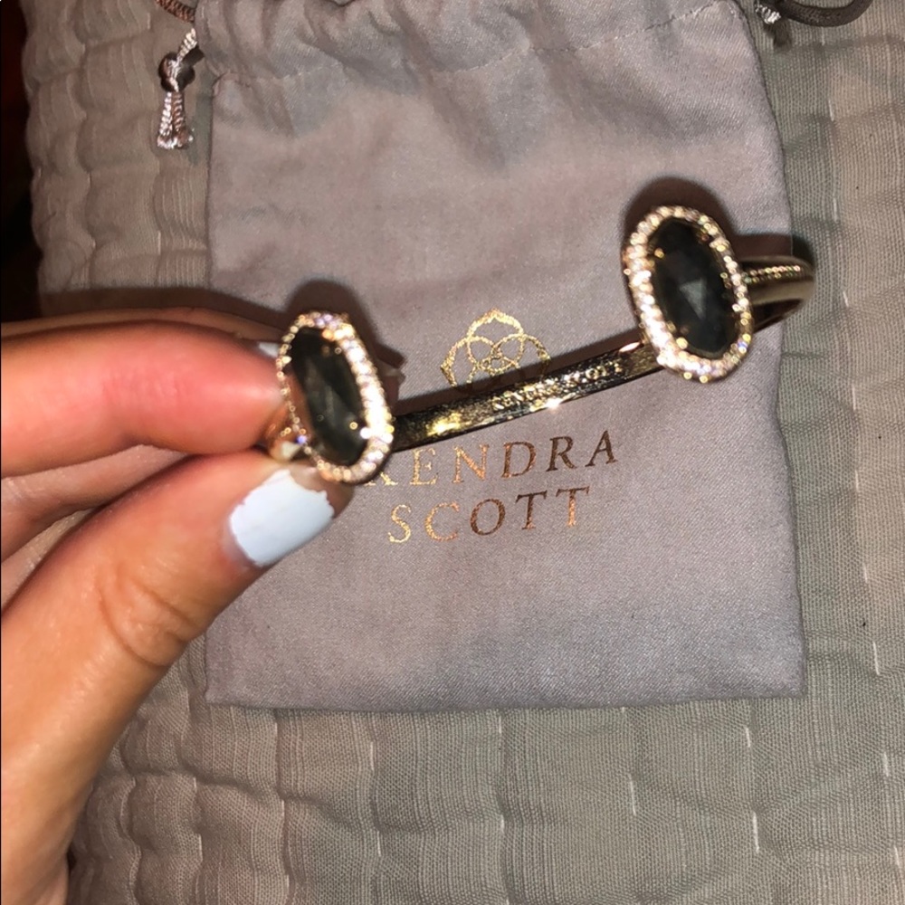 Pyrite, gold Kendra Scott bracelet - Picture 3 of 4